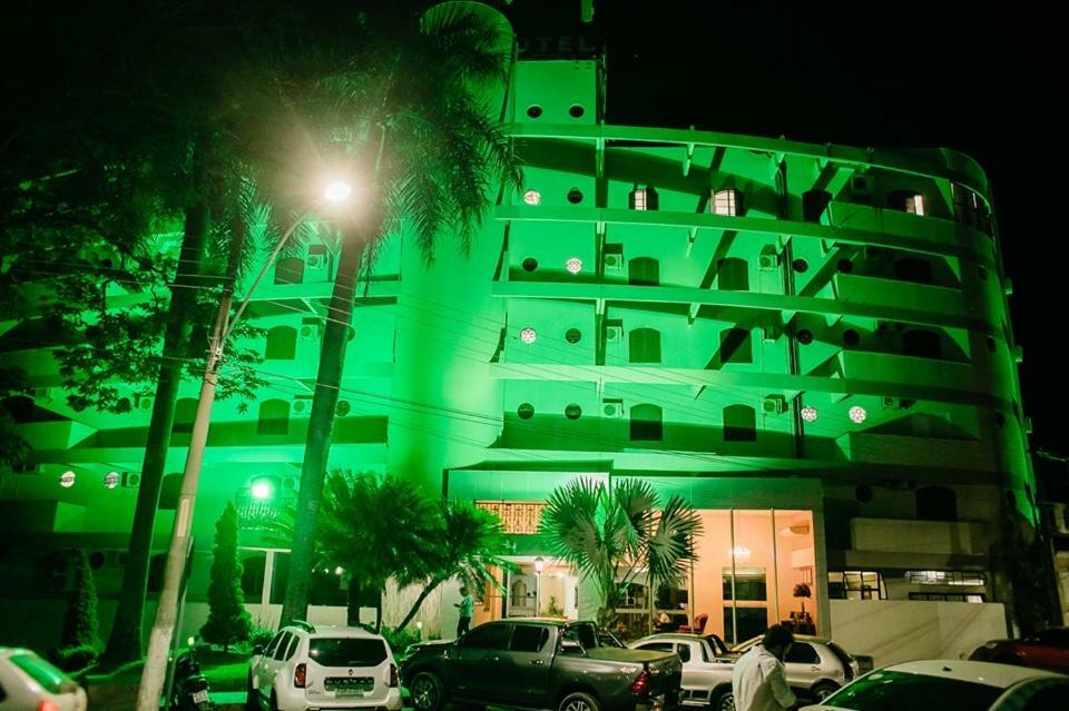 Piloes Palace Hotel Mineiros エクステリア 写真